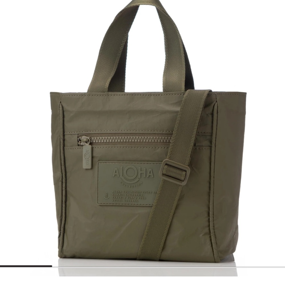 NWT Aloha Collection Monocrome Crossbody in Olive Green